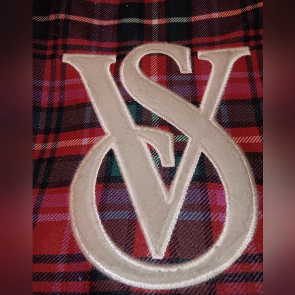 SOLD VICTORIA SECRET PLAID TOTE BAG - Picture 5 of 7